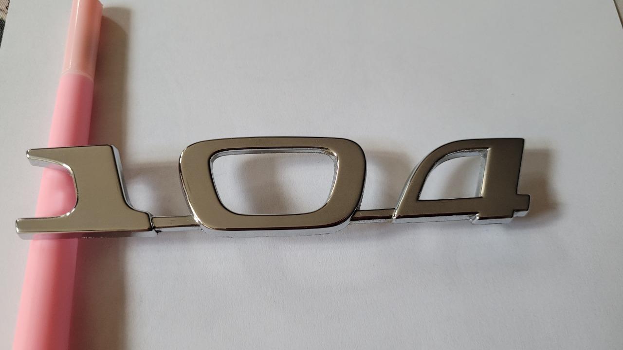 Logo monogramme PEUGEOT 104 LesAnciennes.com