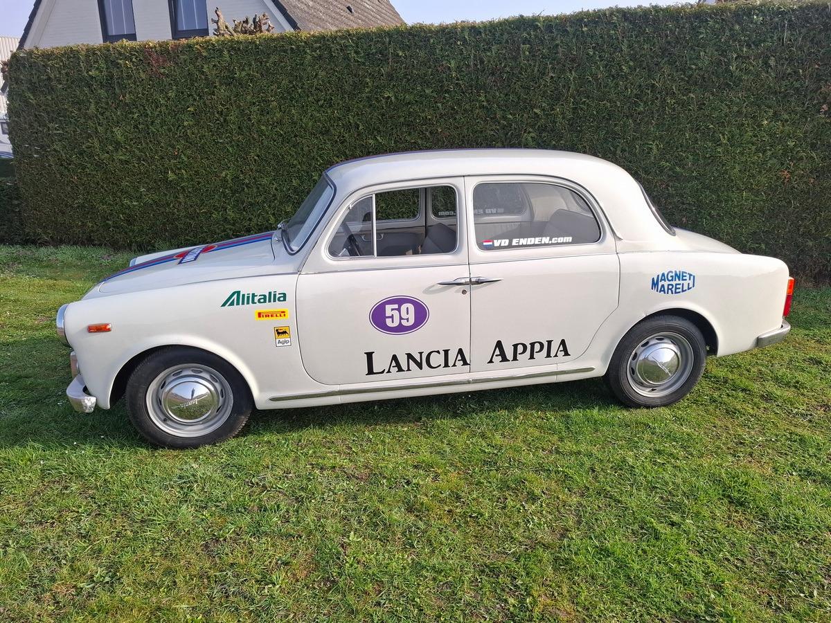 LANCIA Appia SIII - 1959 LesAnciennes.com