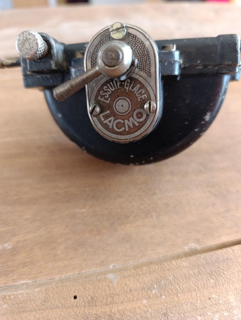 Moteur essuie glace LACMO moteur essuis glace LesAnciennes.com