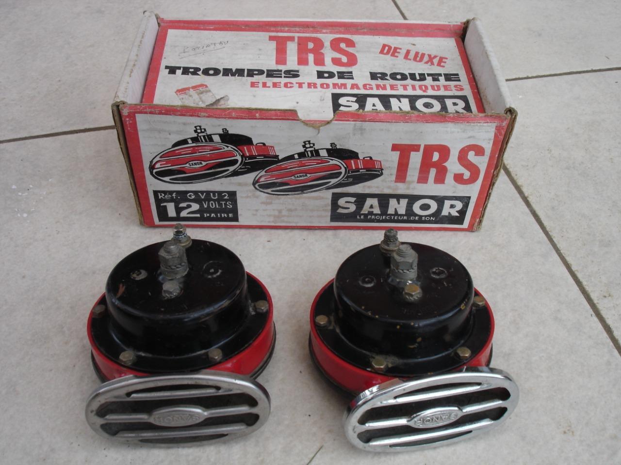 Avertisseurs SANOR TRS Berline LesAnciennes.com