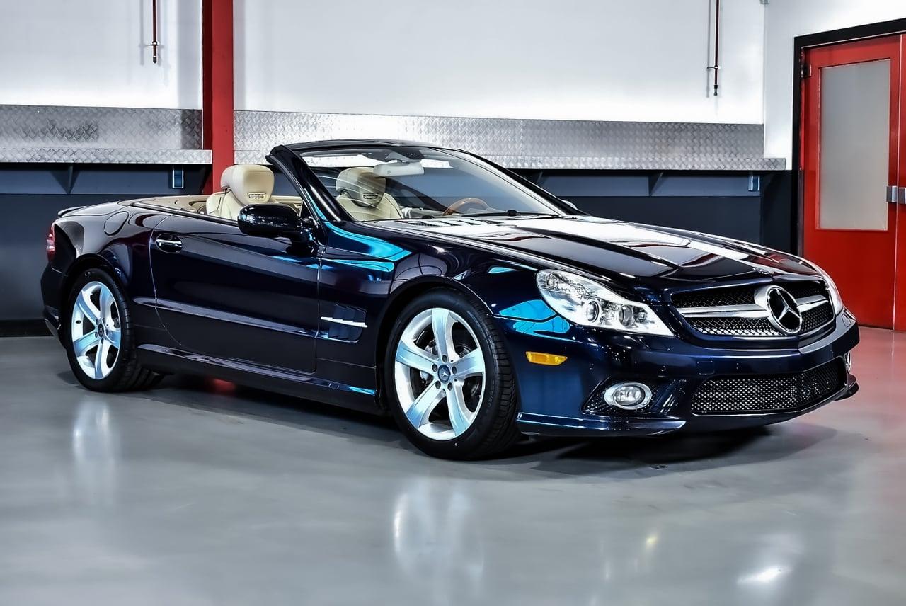2009 Mercedes-Benz R230 SL550 Convertible 5,5L V8 LesAnciennes.com
