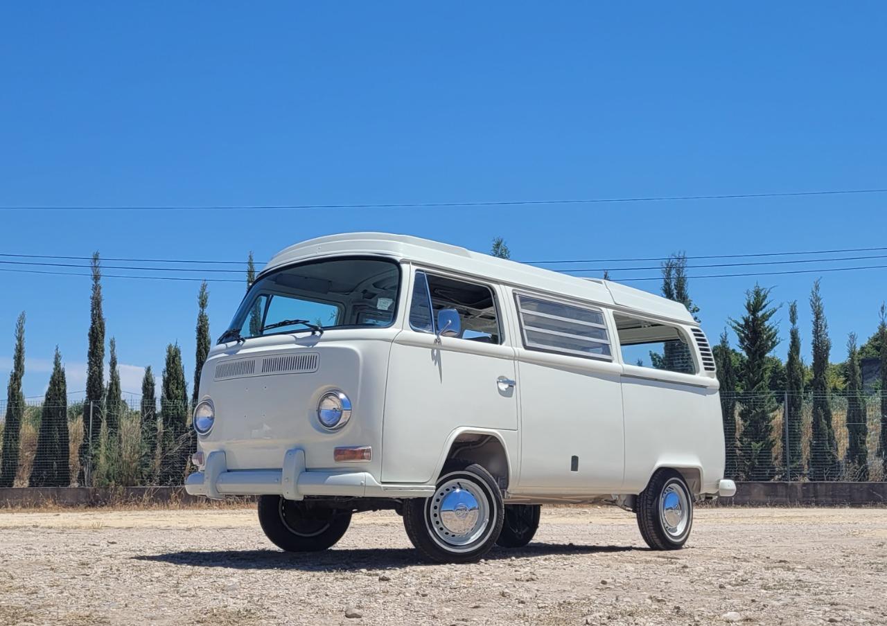 VOLKSWAGEN Combi T2AB T2A B Westfalia - 1971 LesAnciennes.com