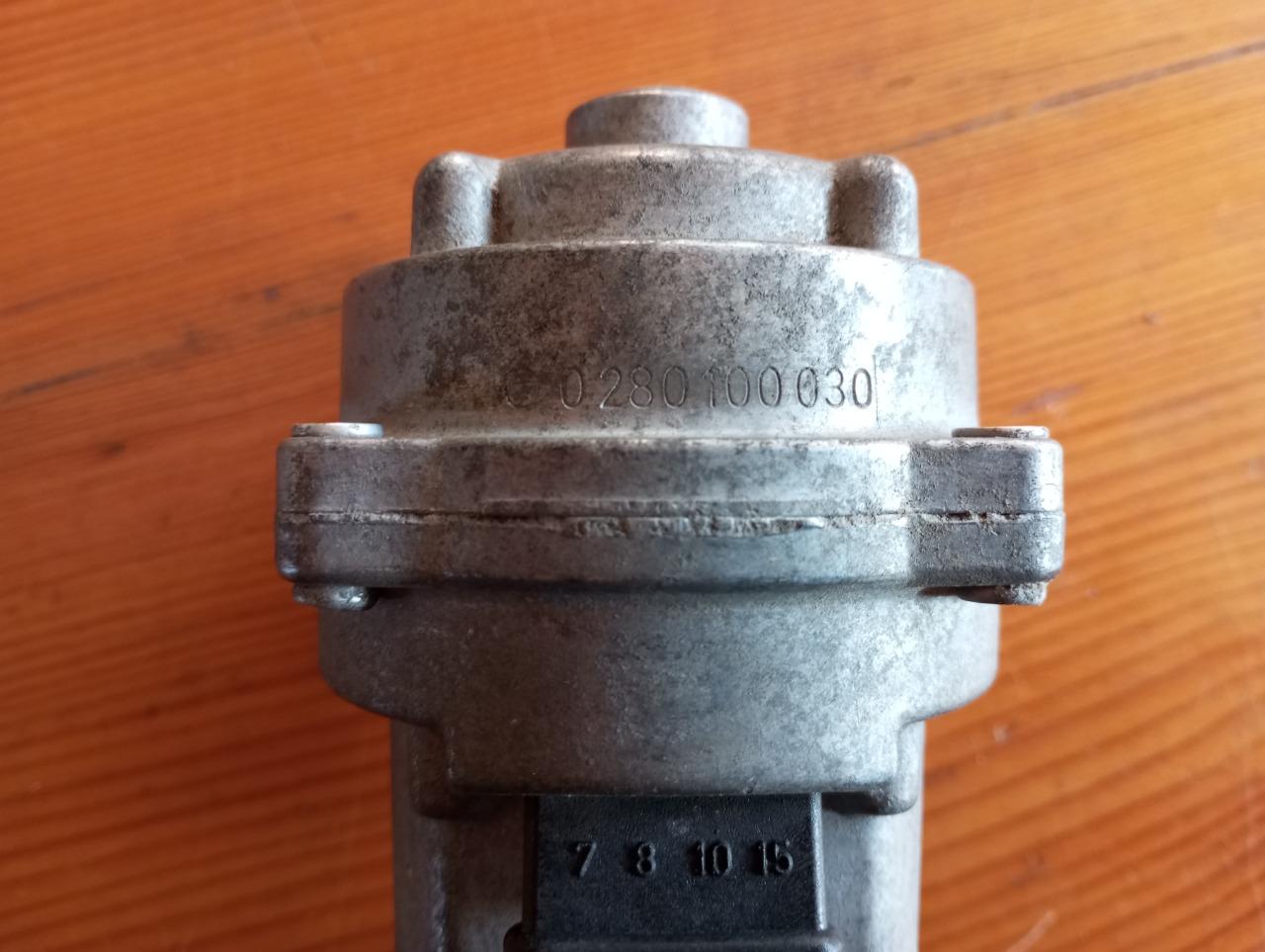 Pièces BMW 3.0 csi e9 e3 LesAnciennes.com