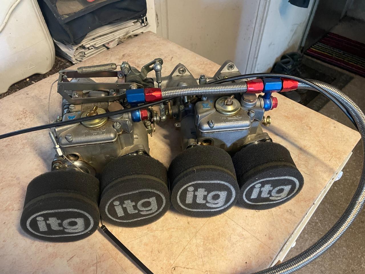 Lot de pièces BMW 2002 LesAnciennes.com