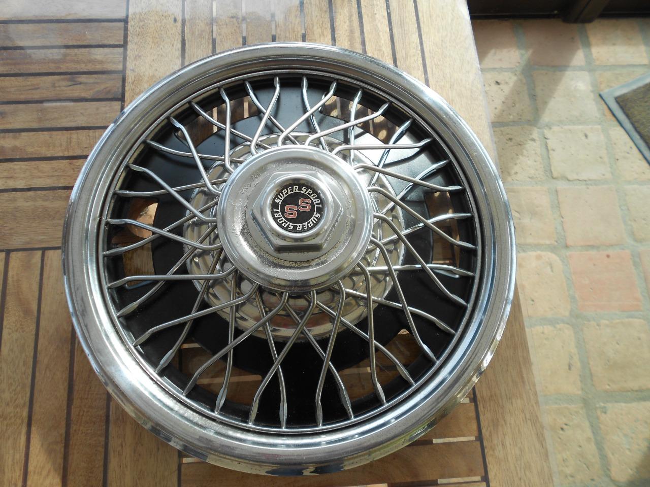 Enjoliveurs TOUT MODELE tout modele LesAnciennes.com