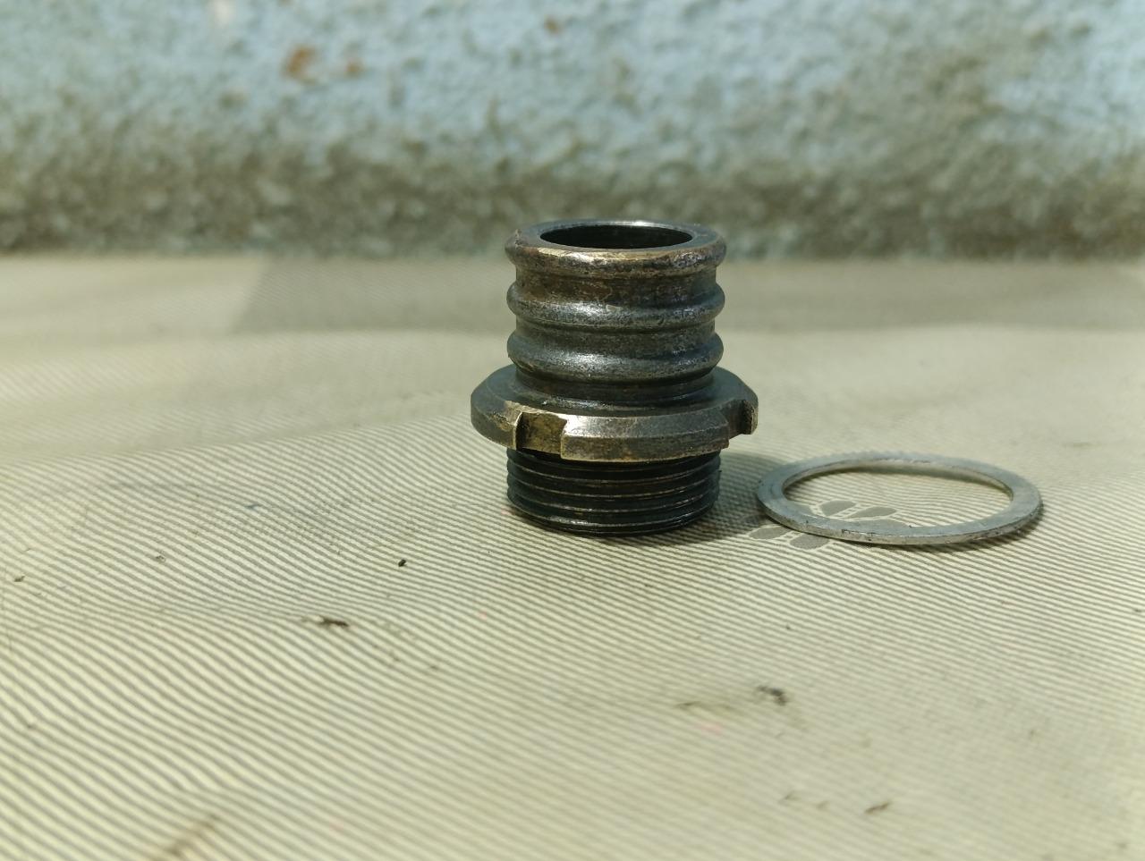 Évent d'échappement DUCATI 250 350 450 LesAnciennes.com