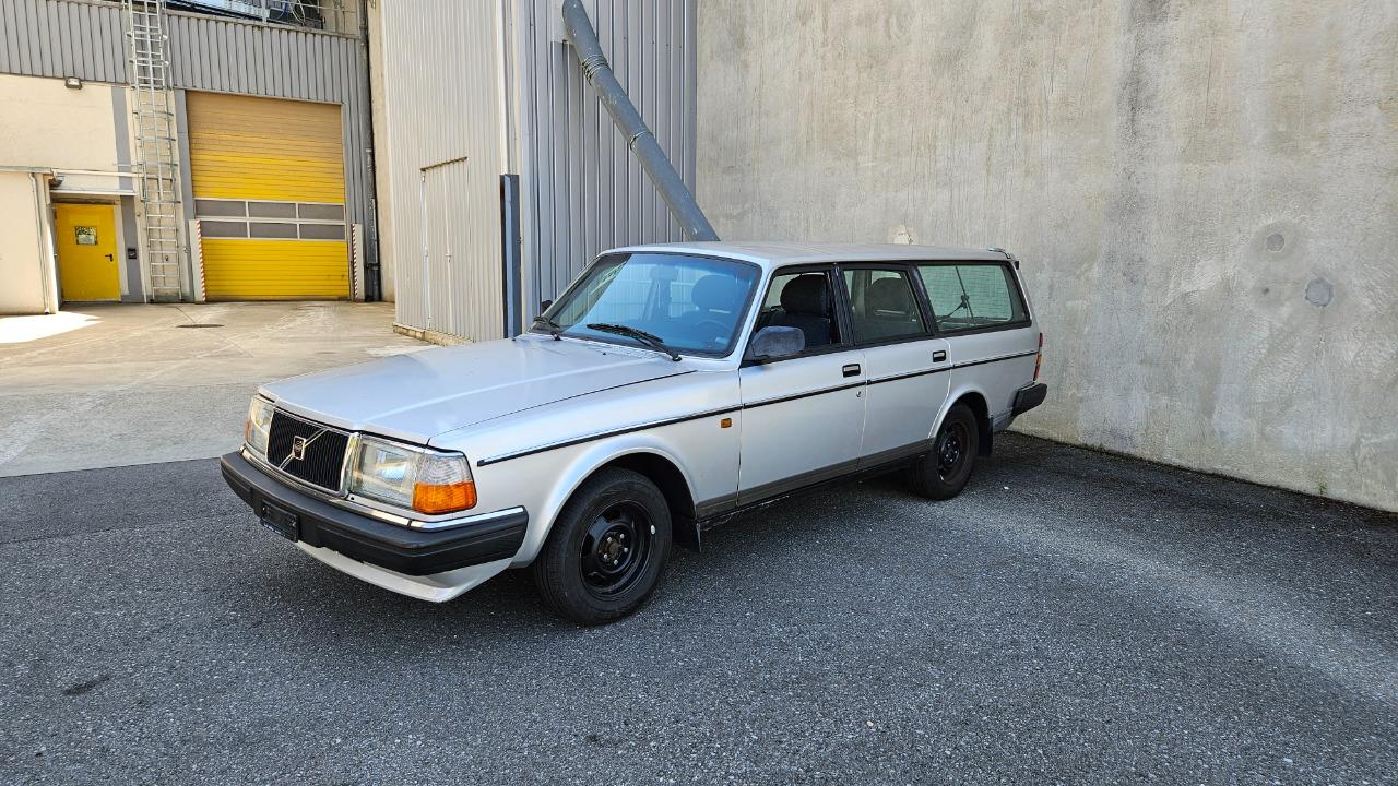 VOLVO 240 break 2.3i - 1991 LesAnciennes.com
