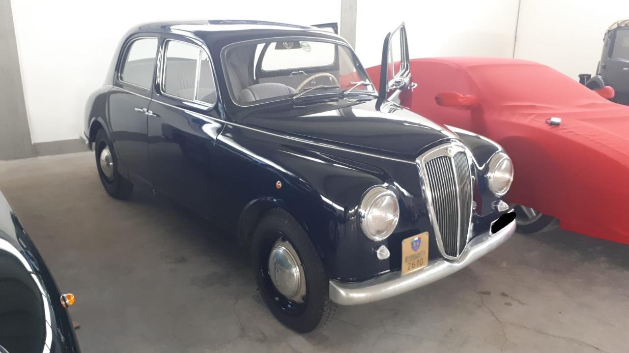 LANCIA Appia - 1958 LesAnciennes.com