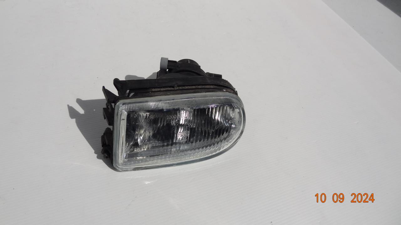 Antibrouillard RENAULT 19 (R19) LesAnciennes.com