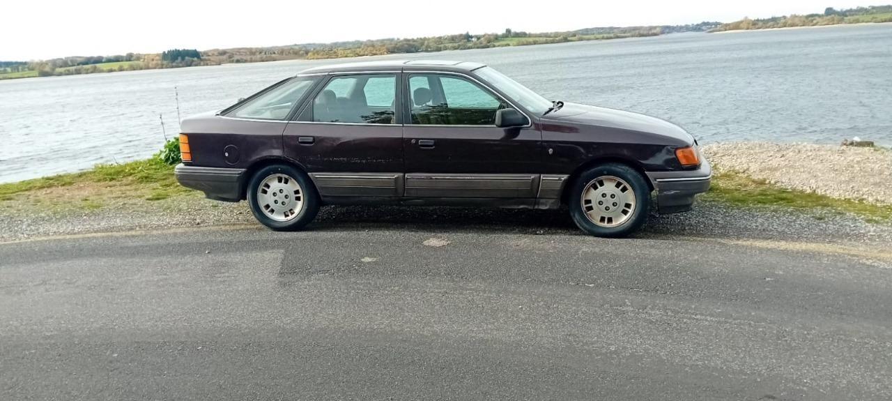 FORD Scorpio V6 GHIA - 1988 LesAnciennes.com