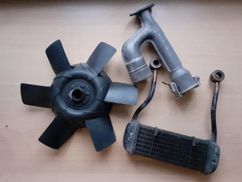 Lot de pièces CITROEN 2CV AZ LesAnciennes.com