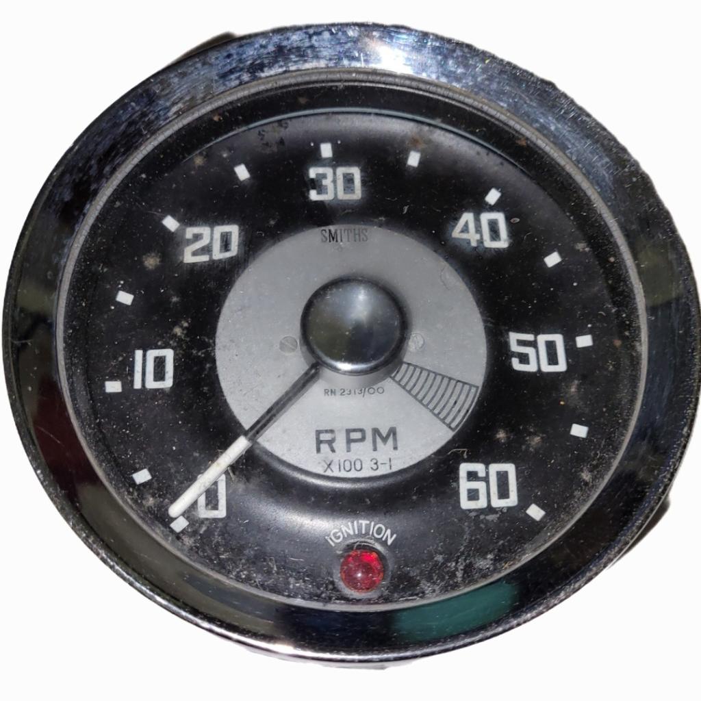 COMPTEUR DE VITESSE AUSTIN HEALEY 100 BN1 LesAnciennes.com