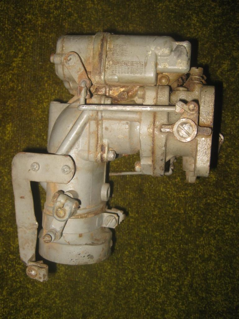 Carburateur double corps pour Américaine/ LesAnciennes.com