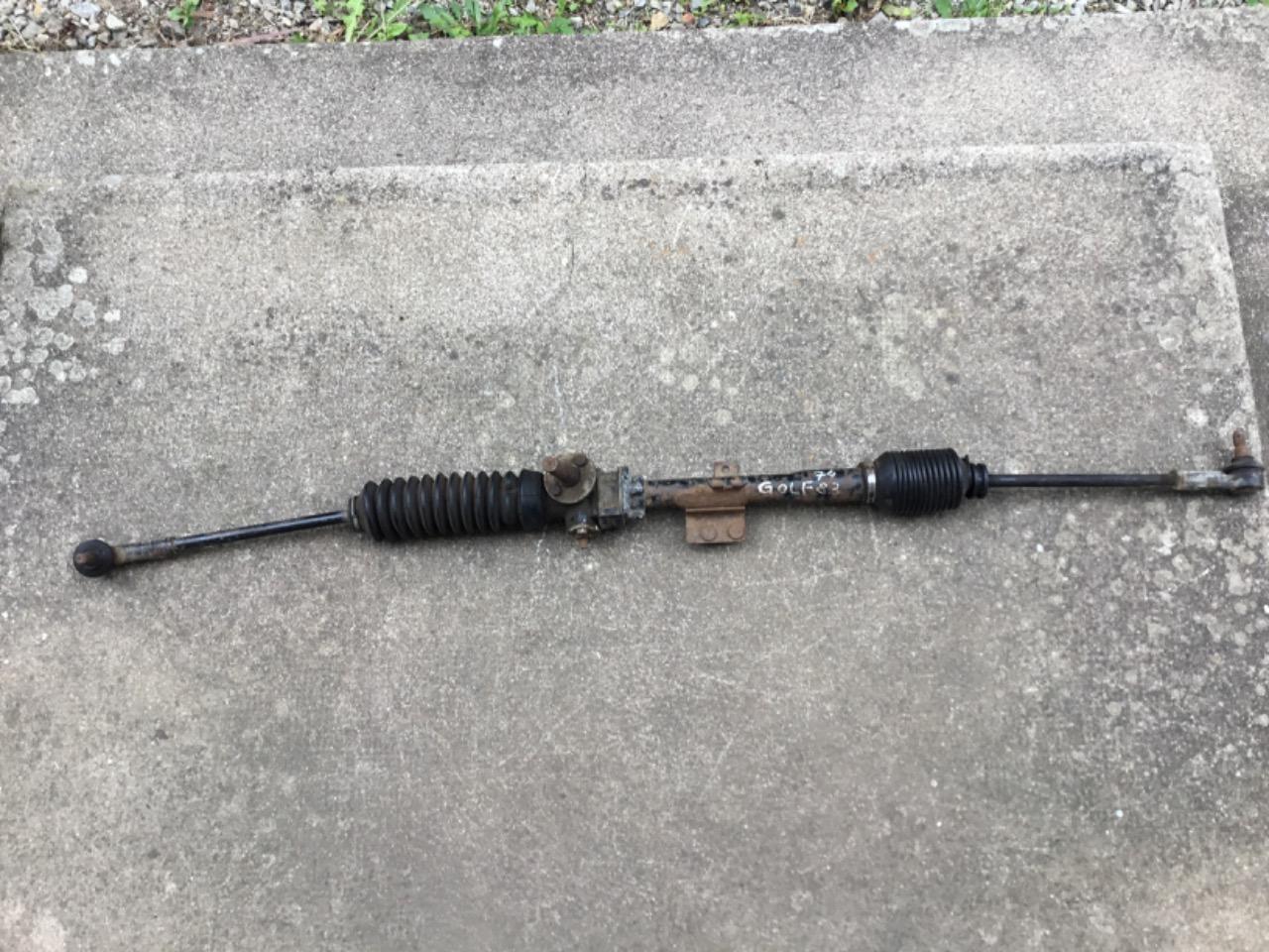 Crémaillère VOLKSWAGEN Golf 1 LesAnciennes.com