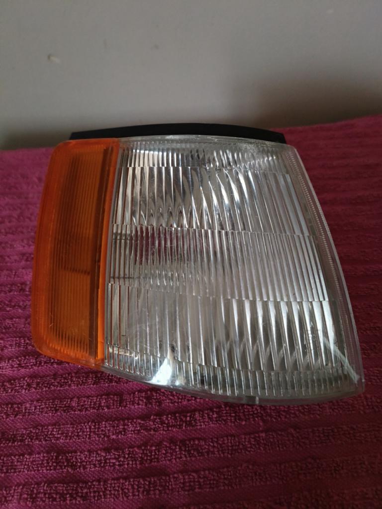 Clignotant MAZDA 929 LesAnciennes.com