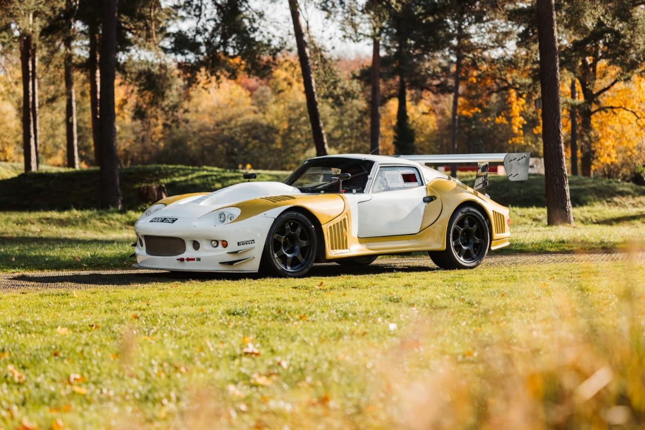 MARCOS Mantis Challenge 2000 - 1998 LesAnciennes.com