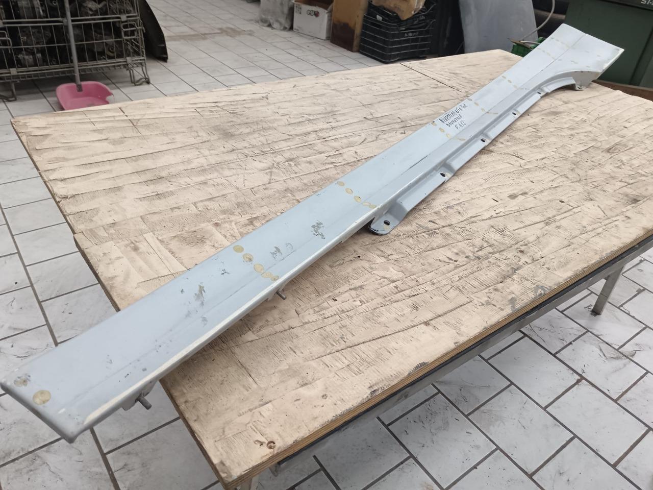 Couvre seuil droit Ferrari 612 Scaglietti/Sessanta LesAnciennes.com