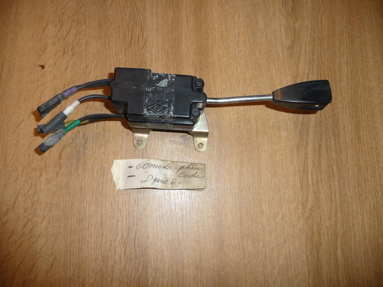 Commodo CITROEN Dyane 6 LesAnciennes.com