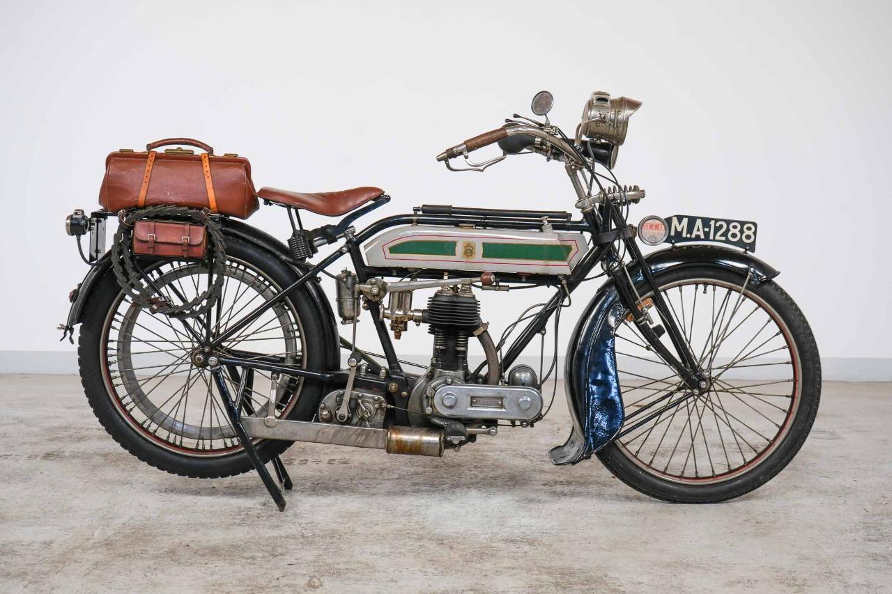 TRIUMPH H - 1919 LesAnciennes.com