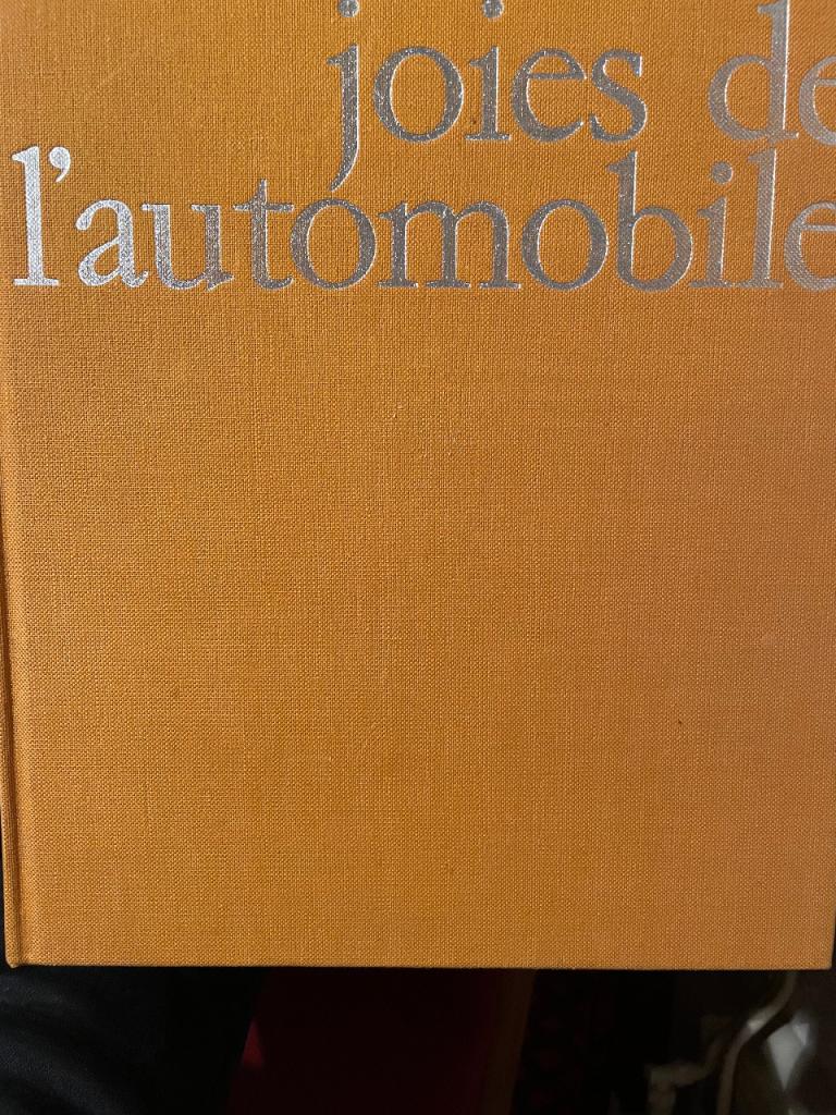 JOIES DE L'AUTOMOBILE- 1970. LesAnciennes.com