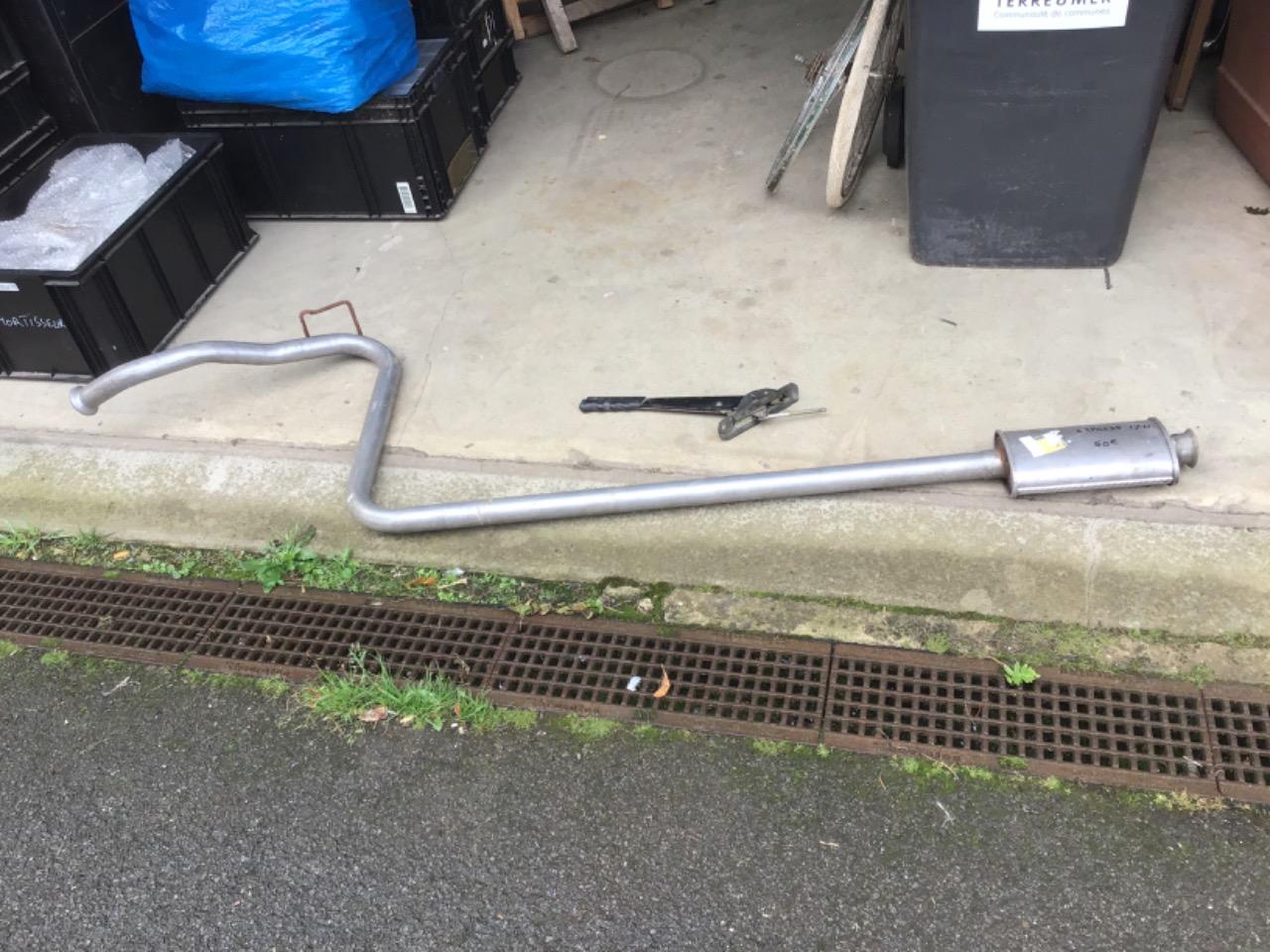 ÉCHAPPEMENT NEUF LEVIER FREIN RENAULT EXPRESS LesAnciennes.com