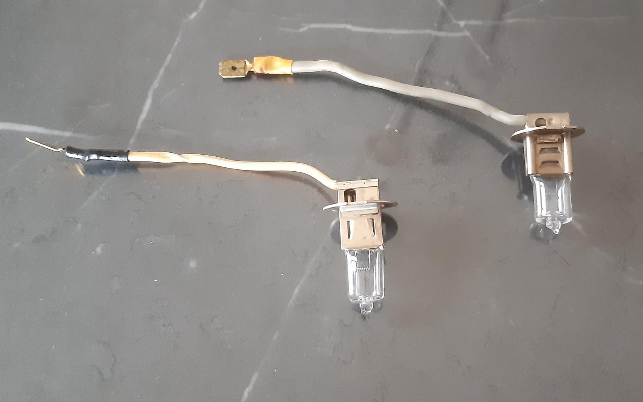 Ampoules DIVERS Divers LesAnciennes.com