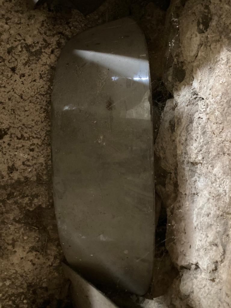 Lot de pièces RENAULT Dauphine LesAnciennes.com