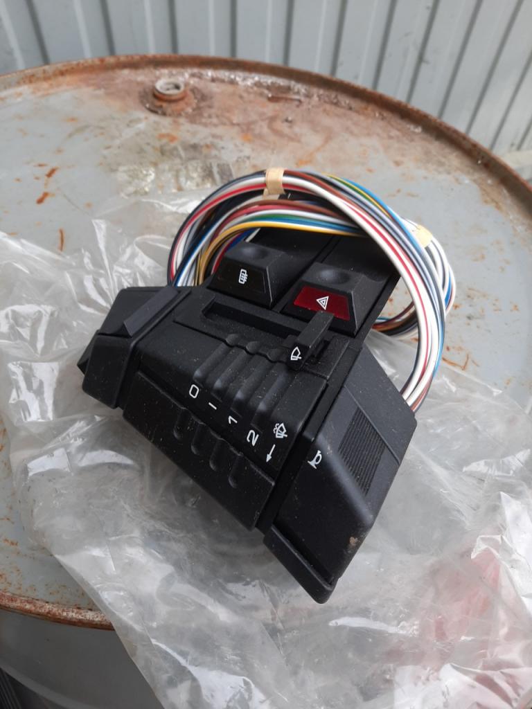 Commodo CITROEN BX LesAnciennes.com