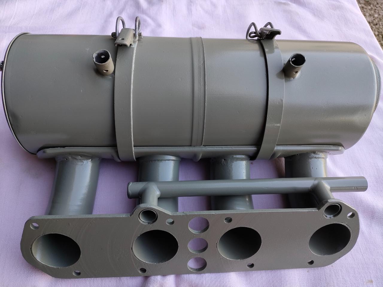 Boite à filtre A110 R8Gordini LesAnciennes.com