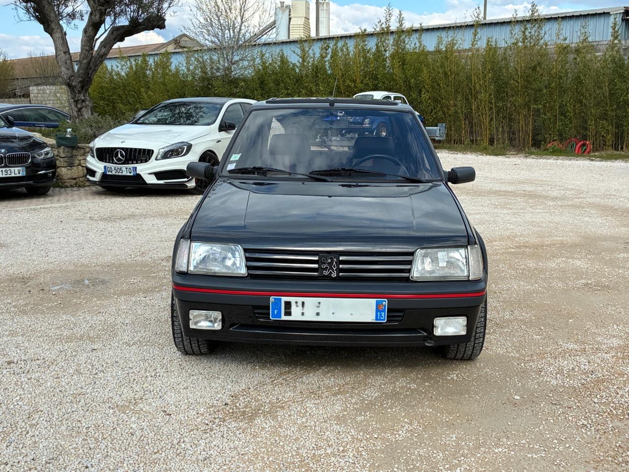PEUGEOT 205 GTI Phase 2 - 1992 LesAnciennes.com