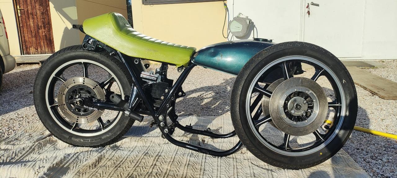 Pièces KAWASAKI Z1000 1000Z LesAnciennes.com