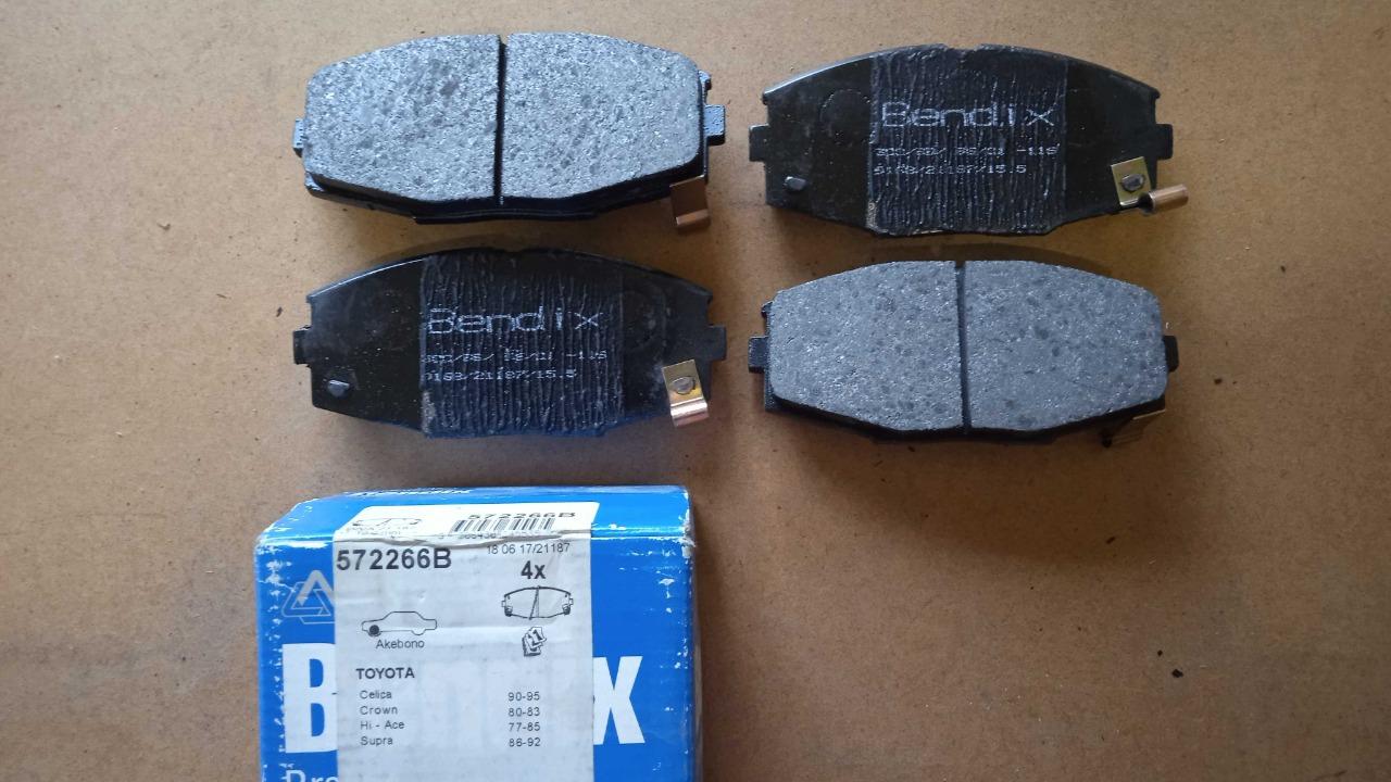 572266B PLAQUETTES CELICA CROWN HIACE CARINA LesAnciennes.com