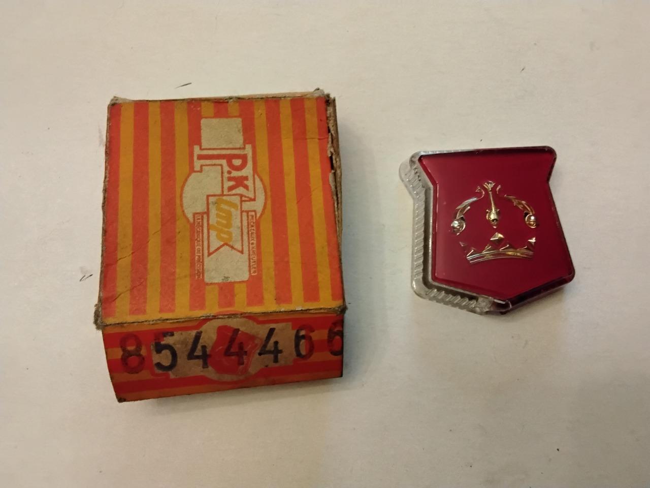 Cabochon RENAULT Floride LesAnciennes.com