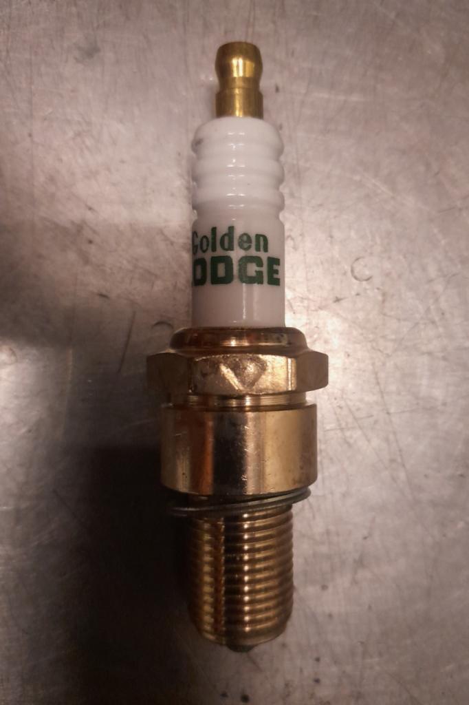 ALFA ROMEO 4 x Bougies Golden Lodge 25HL LesAnciennes.com