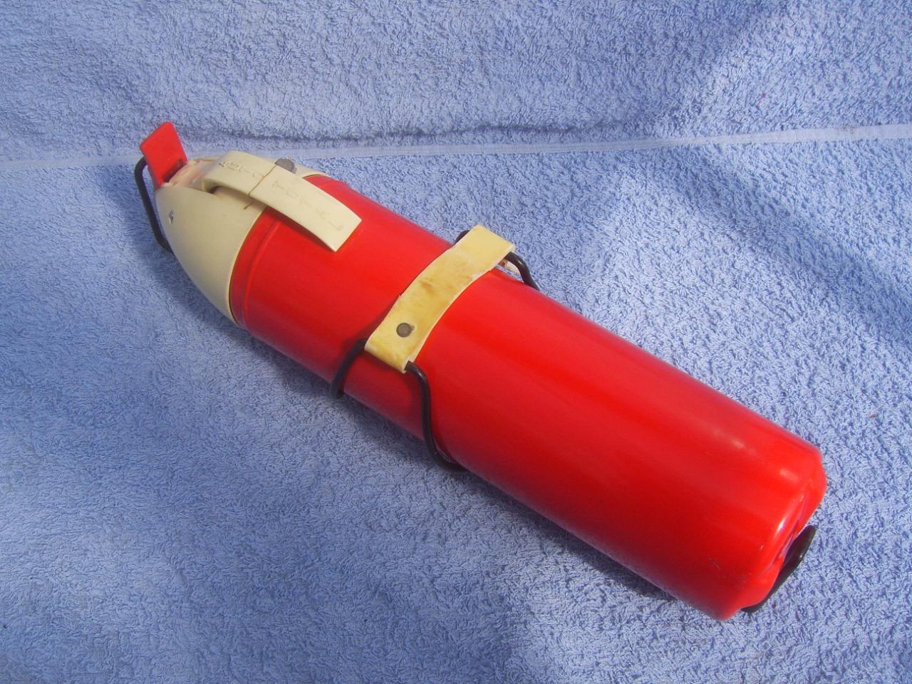 Extincteur auto total Porsche 911 ST LesAnciennes.com