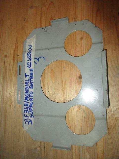 Support de batterie Ferrari 348 et Mondial T LesAnciennes.com