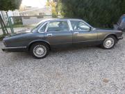 image_0-JAGUAR XJ40 - 1990