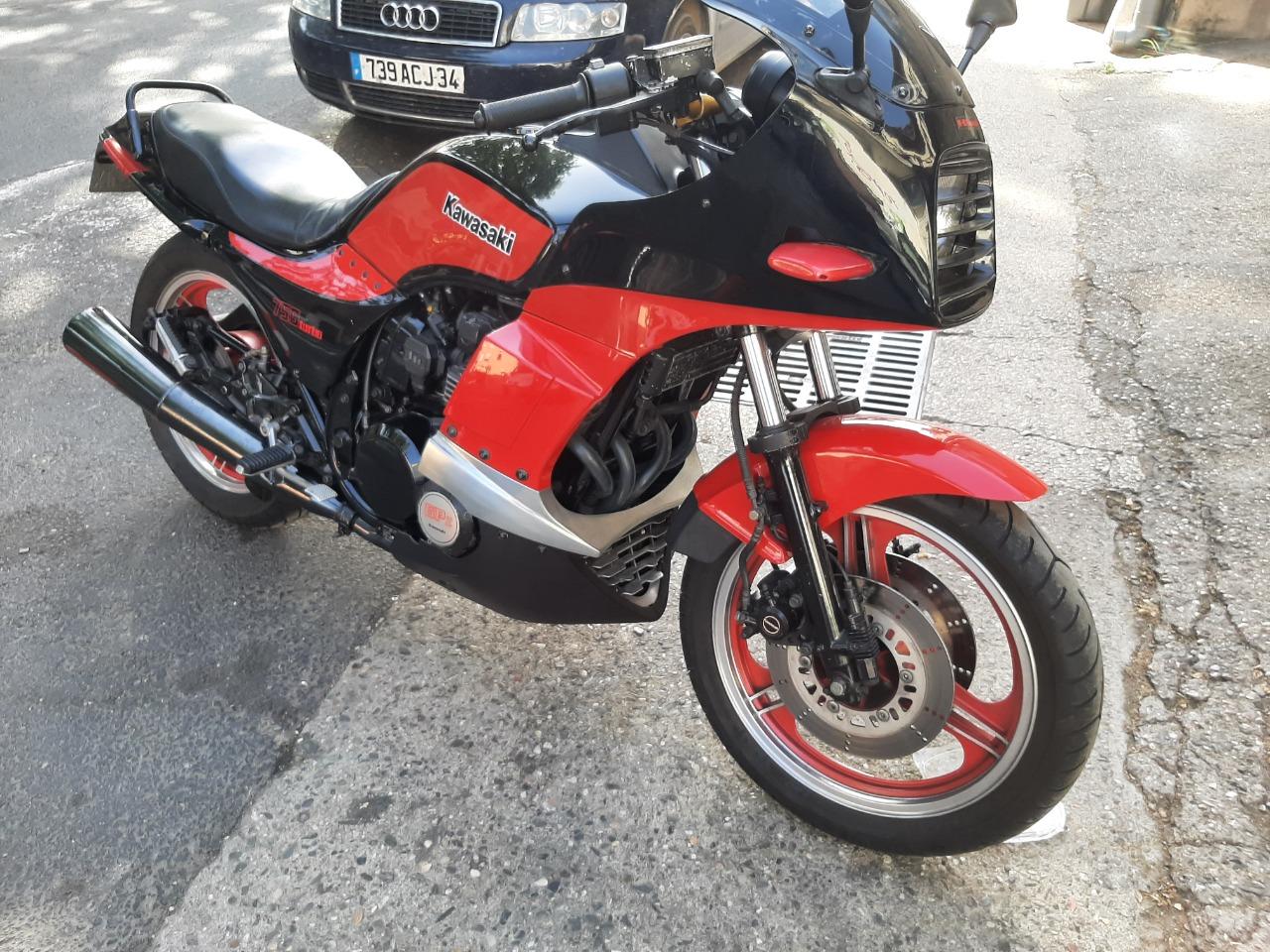 KAWASAKI GPZ 750 turbo - 1984 LesAnciennes.com