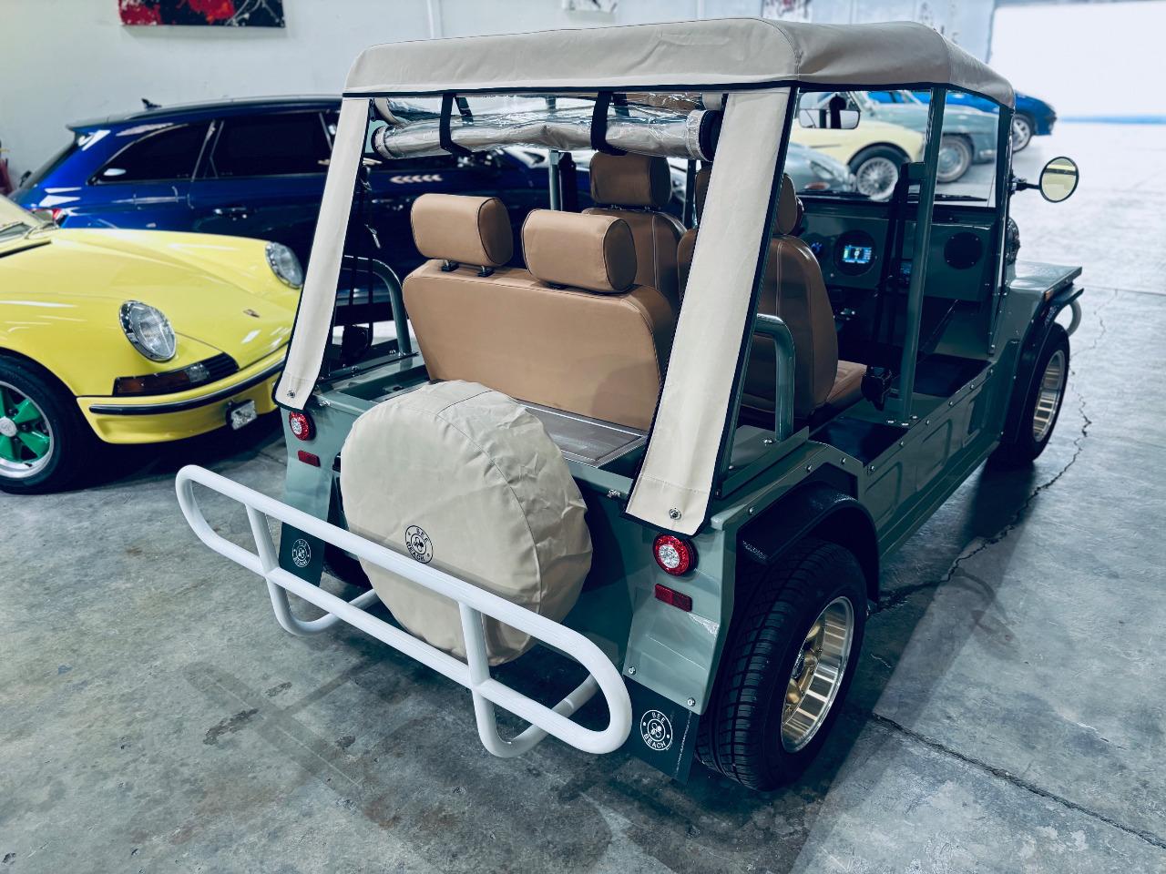 AUSTIN Mini Moke BeeBeach 2026 LesAnciennes.com