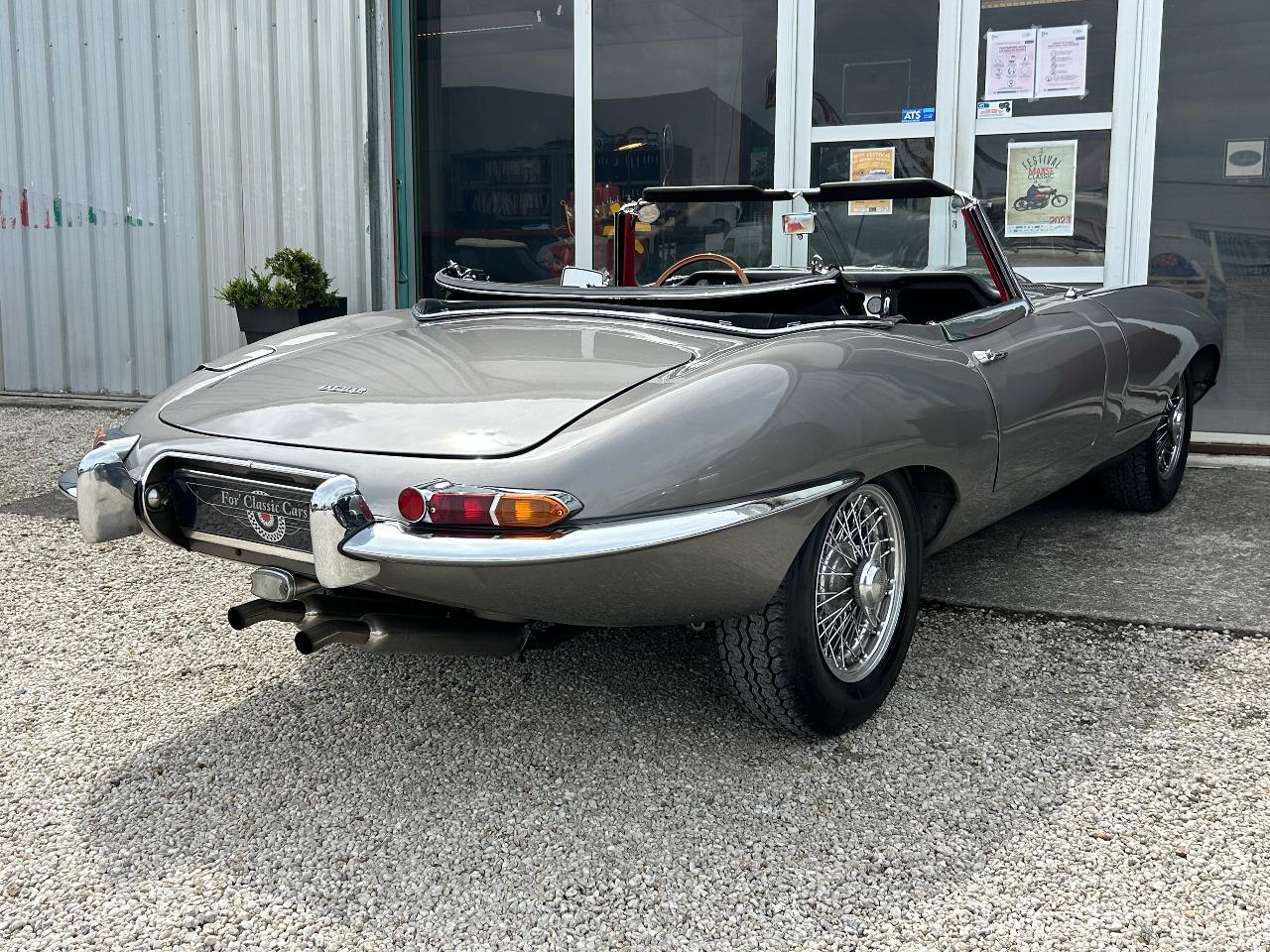 JAGUAR Type E Phase 1 - 1961 LesAnciennes.com