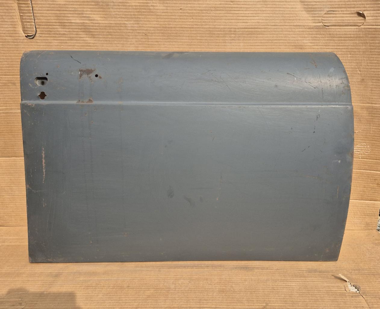 Panneau de porte Ext AV D PEUGEOT 404 LesAnciennes.com