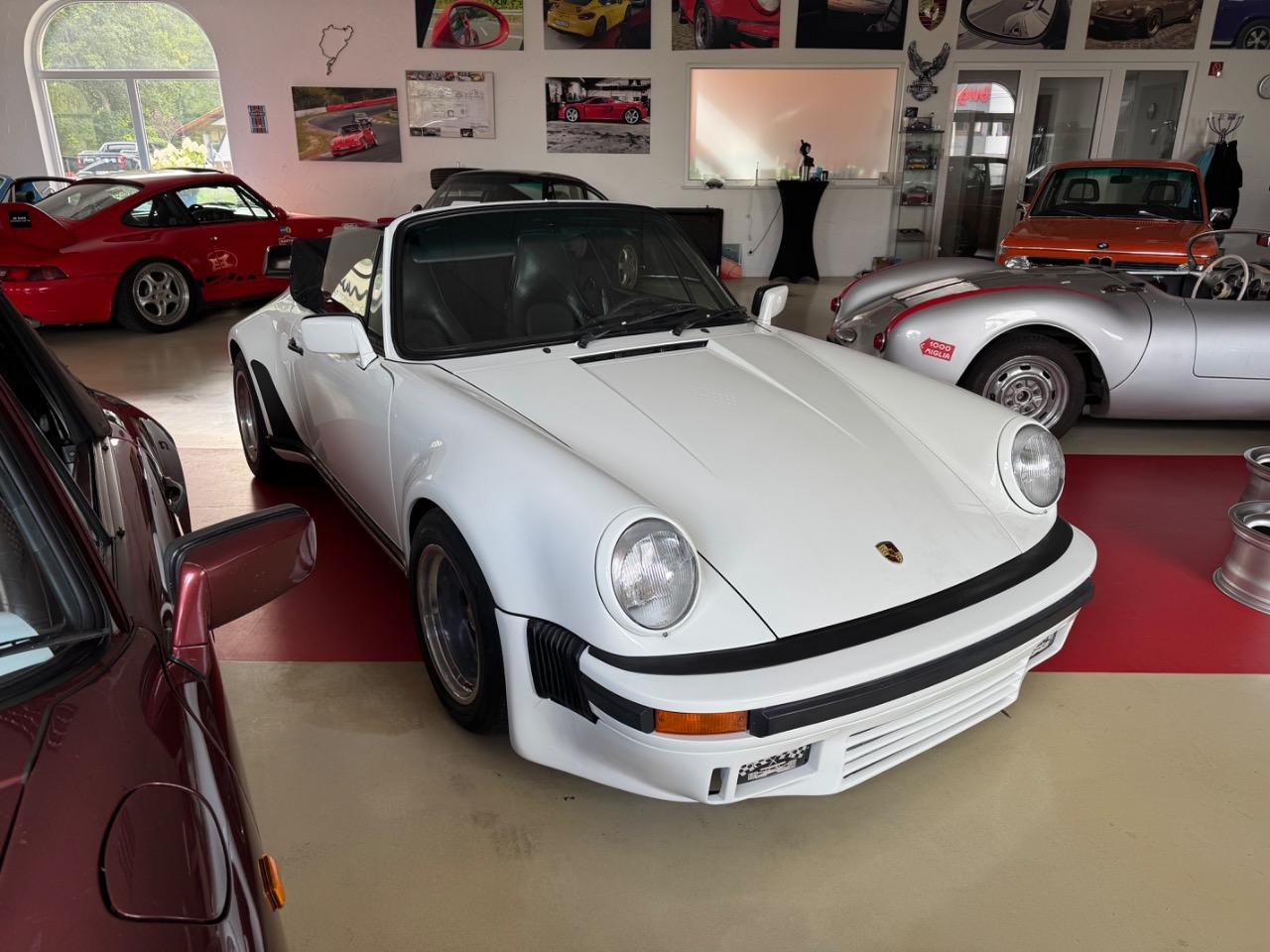 PORSCHE 911 3,2 G50 Turbolook - 1988 LesAnciennes.com