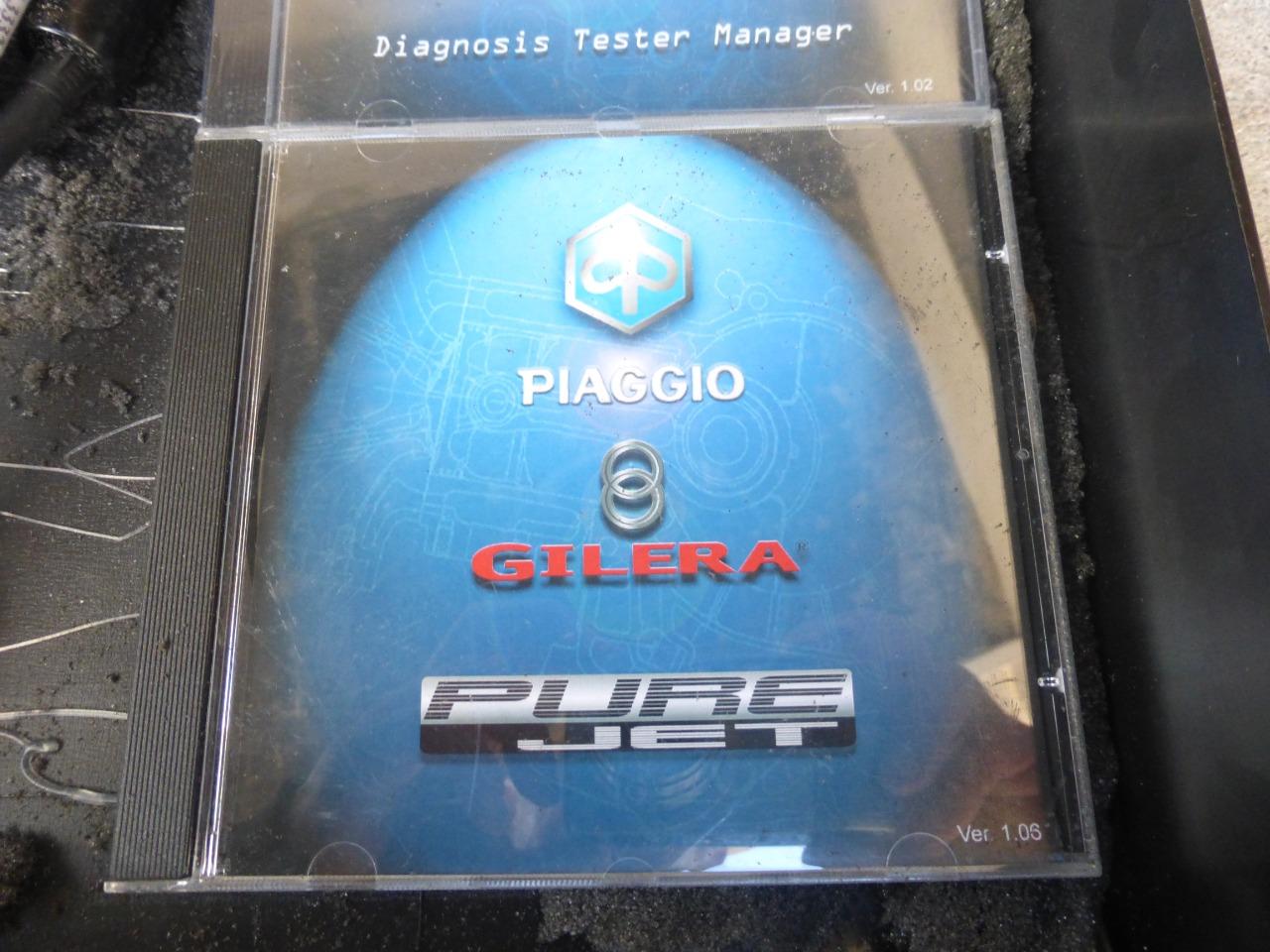 Valise et outils de diagnostique Piaggio LesAnciennes.com
