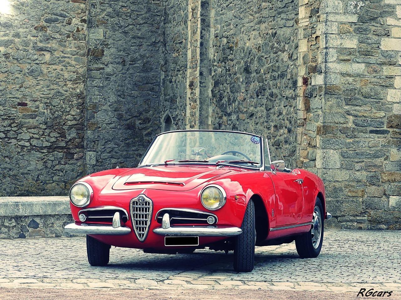 ALFA ROMEO Giulia 1600 - 1965 LesAnciennes.com