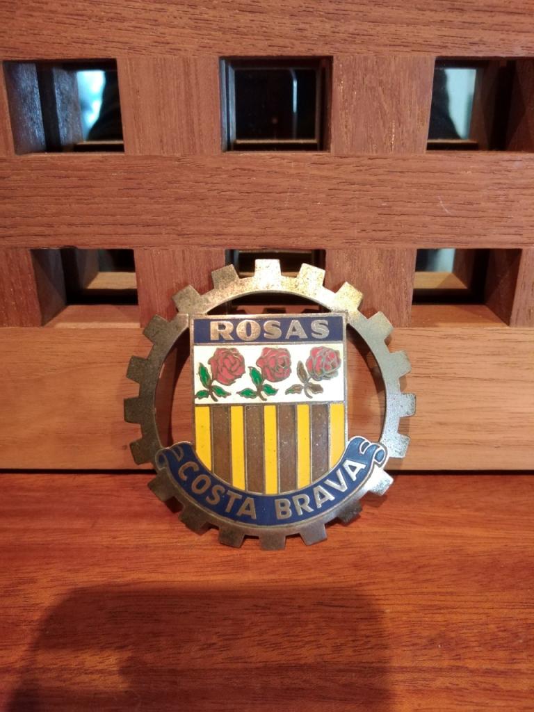 Badge Calandre Costa Brava LesAnciennes.com