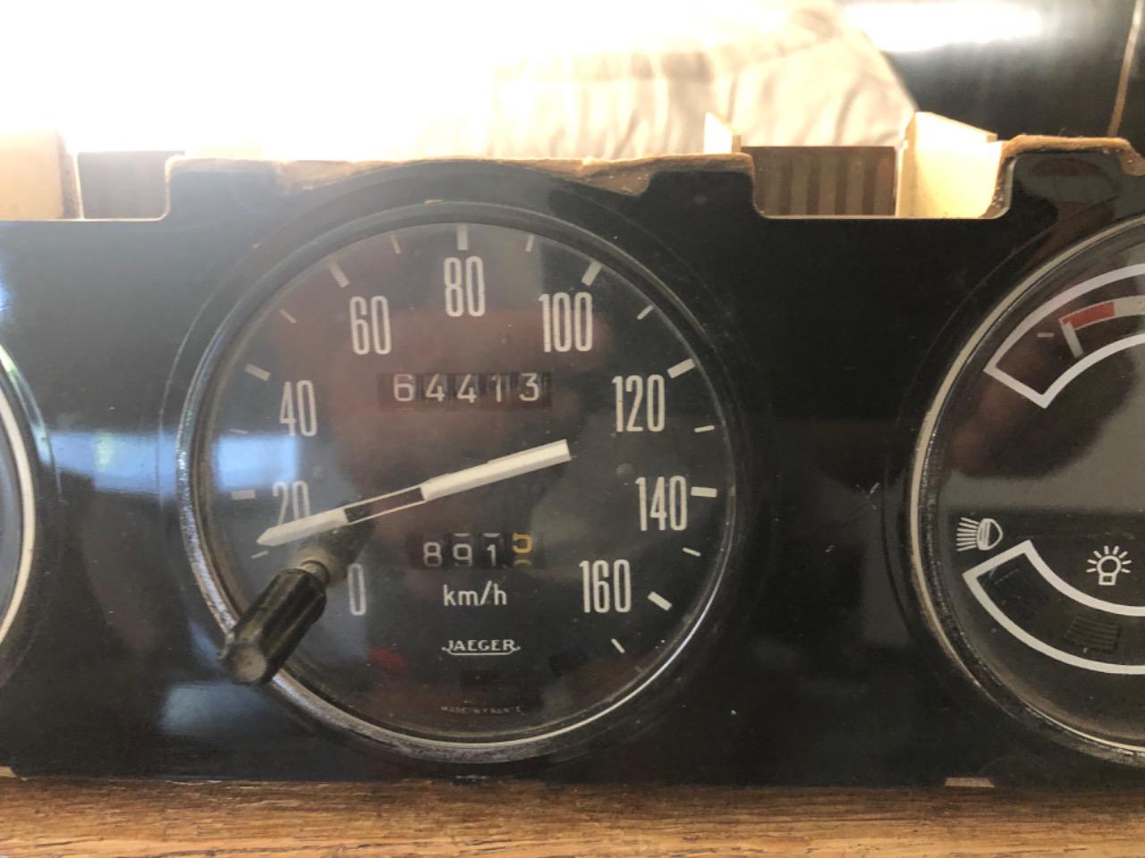 Compteur RENAULT 12 R12 LesAnciennes.com