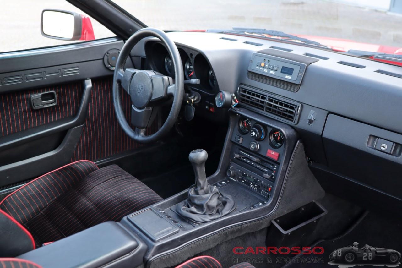 PORSCHE 924 2.0 Coupé - 1981 LesAnciennes.com