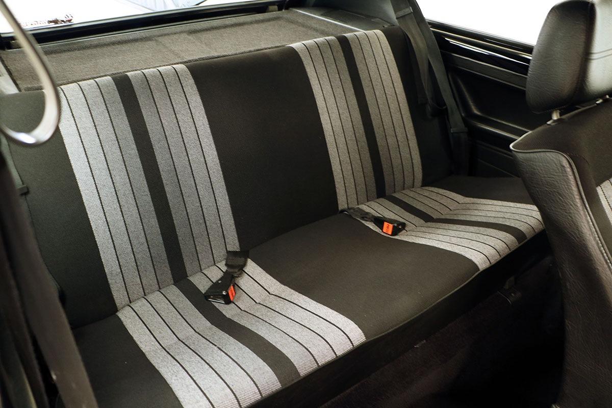 VOLKSWAGEN Golf GTI 1600 BV5 - 1981 LesAnciennes.com