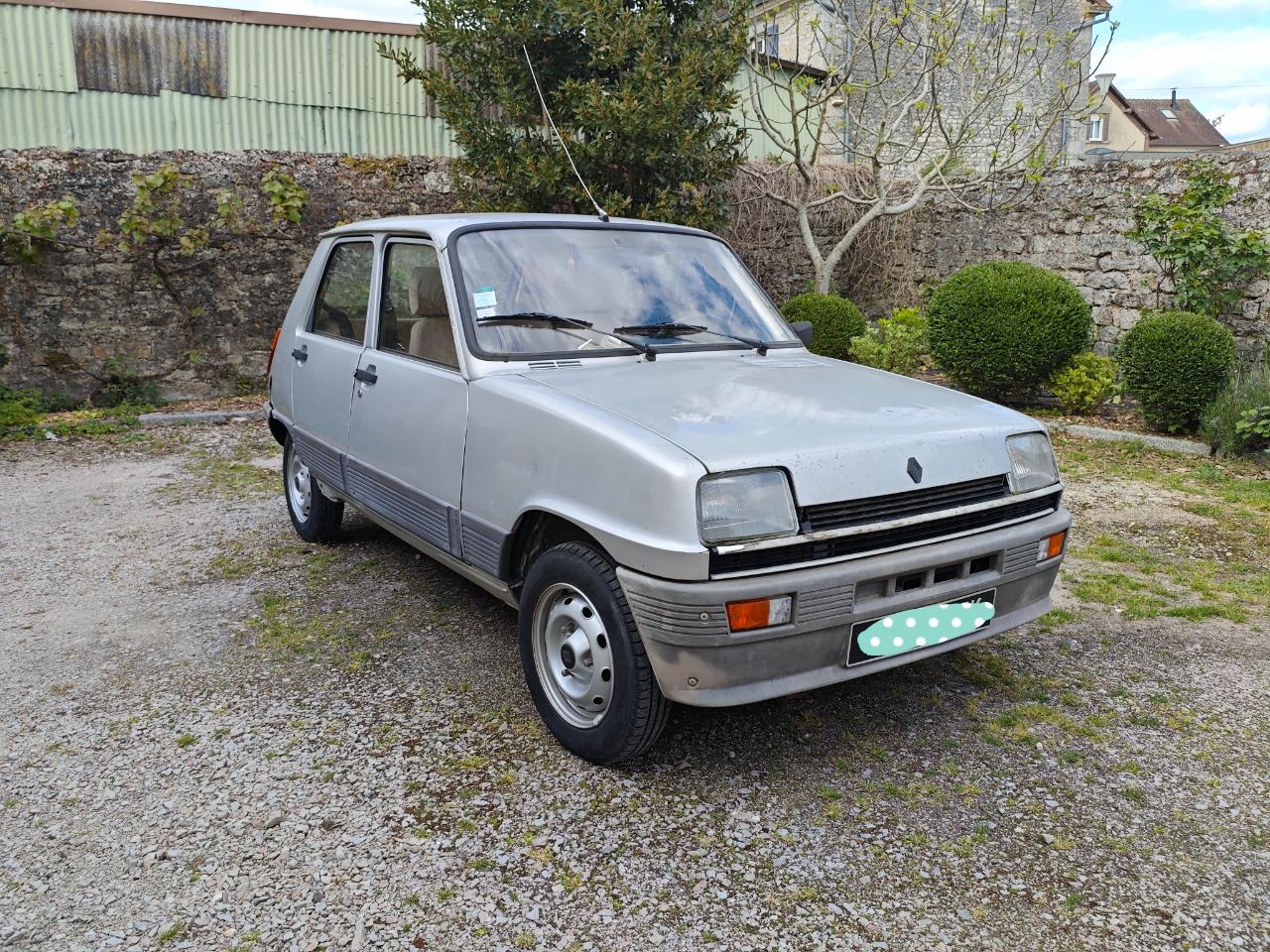 RENAULT 5 (R5) TL - 1984 LesAnciennes.com