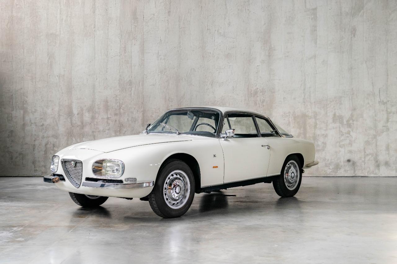 ALFA ROMEO 2600 Zagato - 1965 LesAnciennes.com